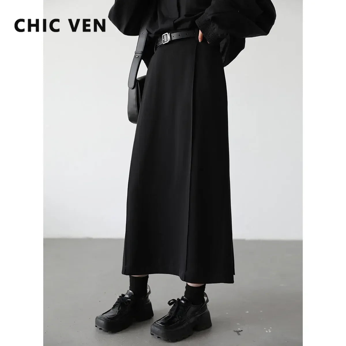 CHIC VEN Women's Skirts Loose High Waist Pleated Straight Tube Skirt Slit Black Female Clothes Office Lady Autumn Winter 2024
