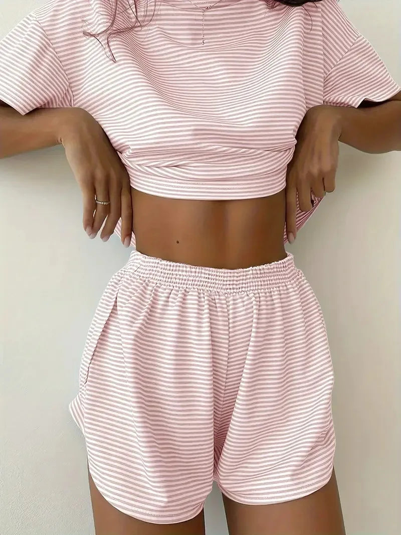 2026 New women's striped pajama set summer short sleeved T-shirt and shorts 2-piece set home wear casual loose round neck pajama