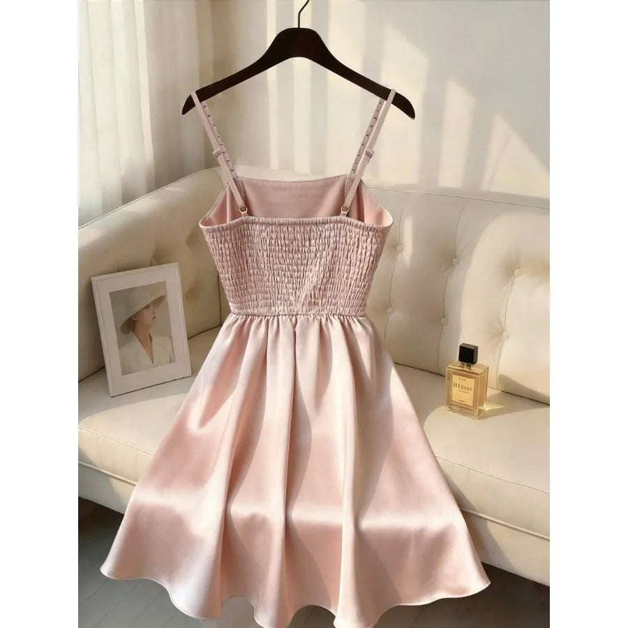 【New style】GlowEve New Sleeveless Beaded Design Shiny Fabric Elegant Commuter Young Versatile Daily Fitted Women Short Dress